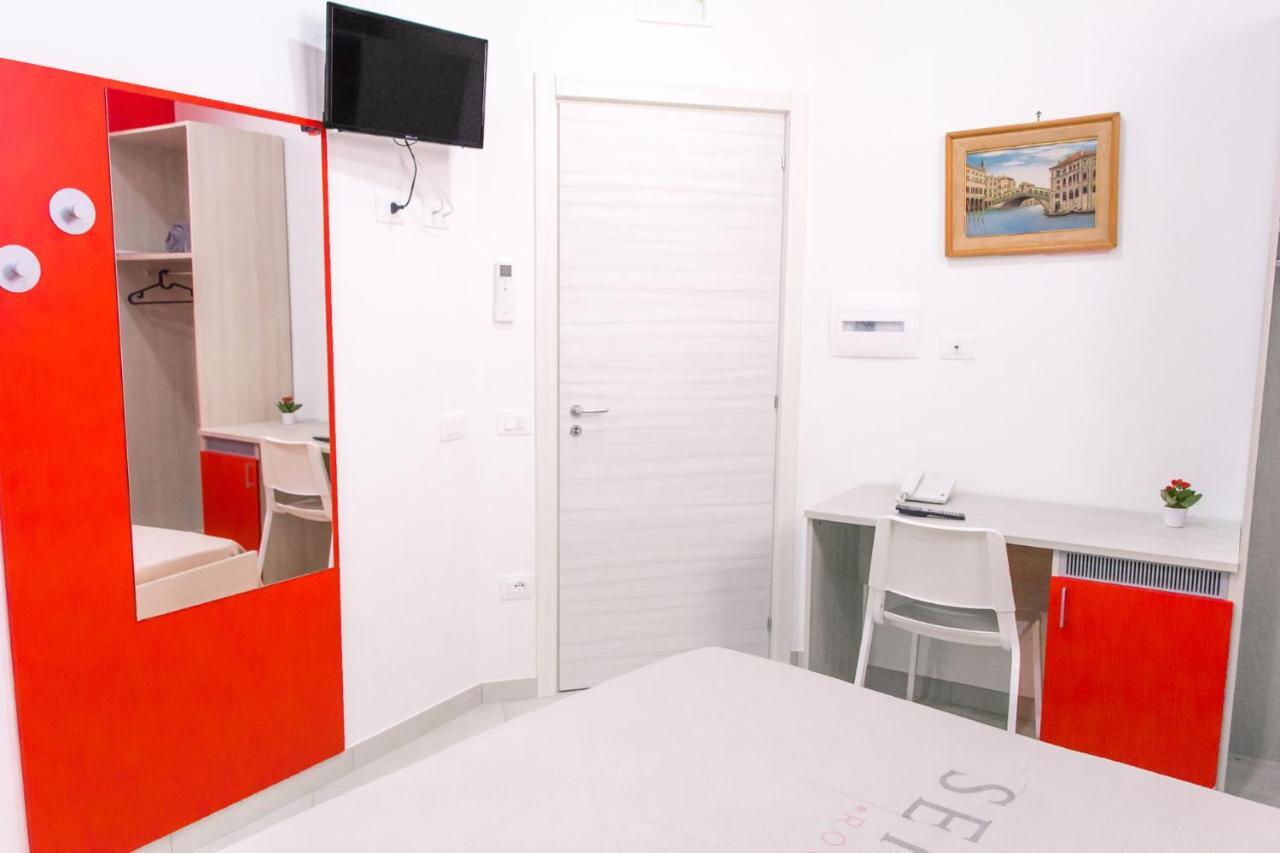 Serena Rooms Solofra Ngoại thất bức ảnh